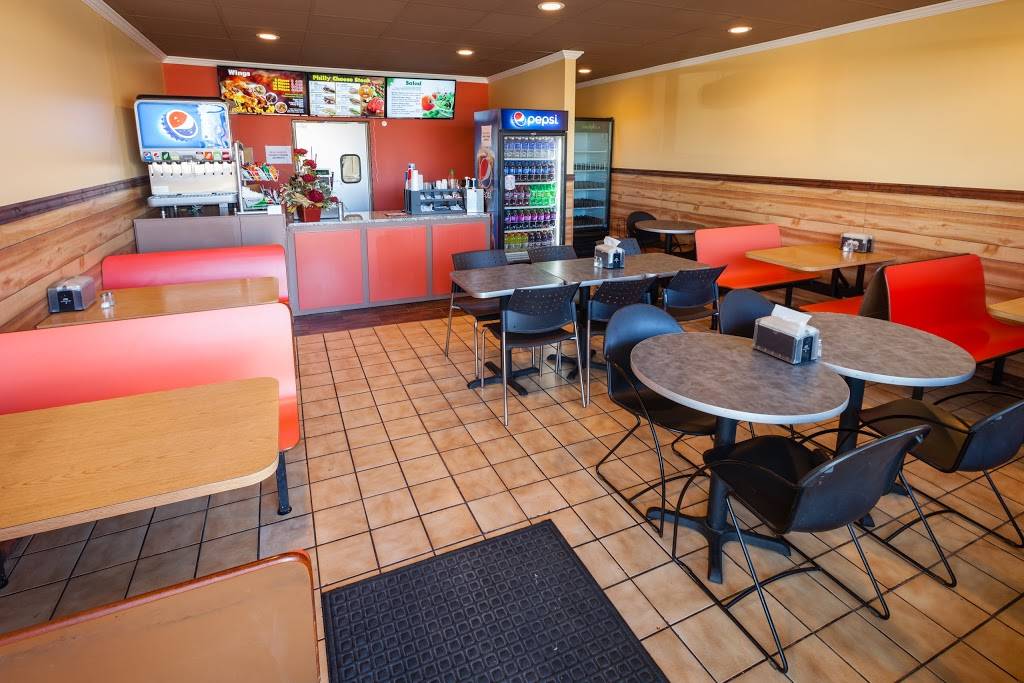 Chesters Philly Grill | restaurant | 2195 S Chambers Rd, Aurora, CO 80014, USA | 3033380690 OR +1 303-338-0690