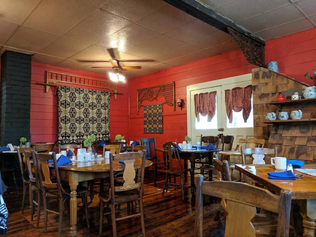 P L Johnsons Restaurant | restaurant | 110 W Bjorklund St, Bishop Hill, IL 61419, USA | 3099273885 OR +1 309-927-3885