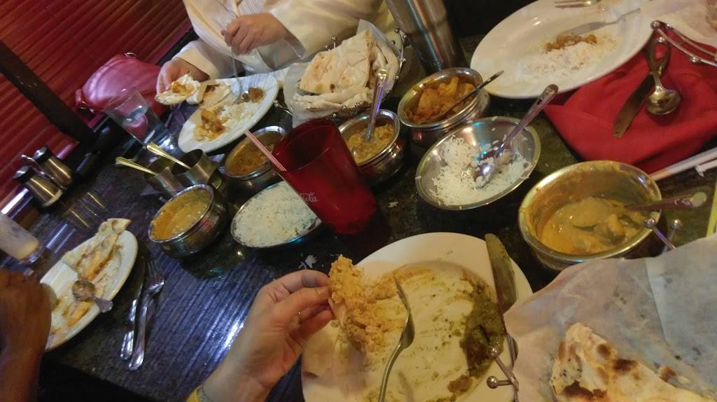 TAZ Indian Cuisine | restaurant | 2416 Texas Avenue South, College Station, TX 77840, USA | 9796966560 OR +1 979-696-6560