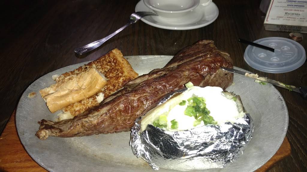 Steer Inn | restaurant | 801 S Tustin St, Orange, CA 92866, USA | 7146392434 OR +1 714-639-2434