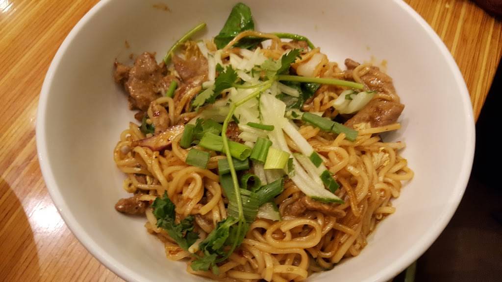 Noodles and Company | restaurant | 184 Adams Rd, Rochester Hills, MI 48309, USA | 2483755000 OR +1 248-375-5000