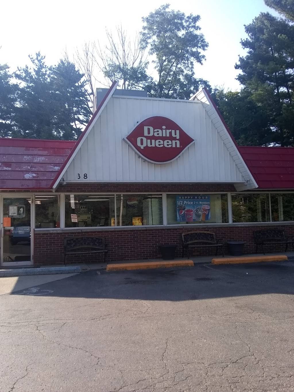 Dairy Queen | restaurant | 70 Columbus Rd, Athens, OH 45701, USA | 7405936145 OR +1 740-593-6145
