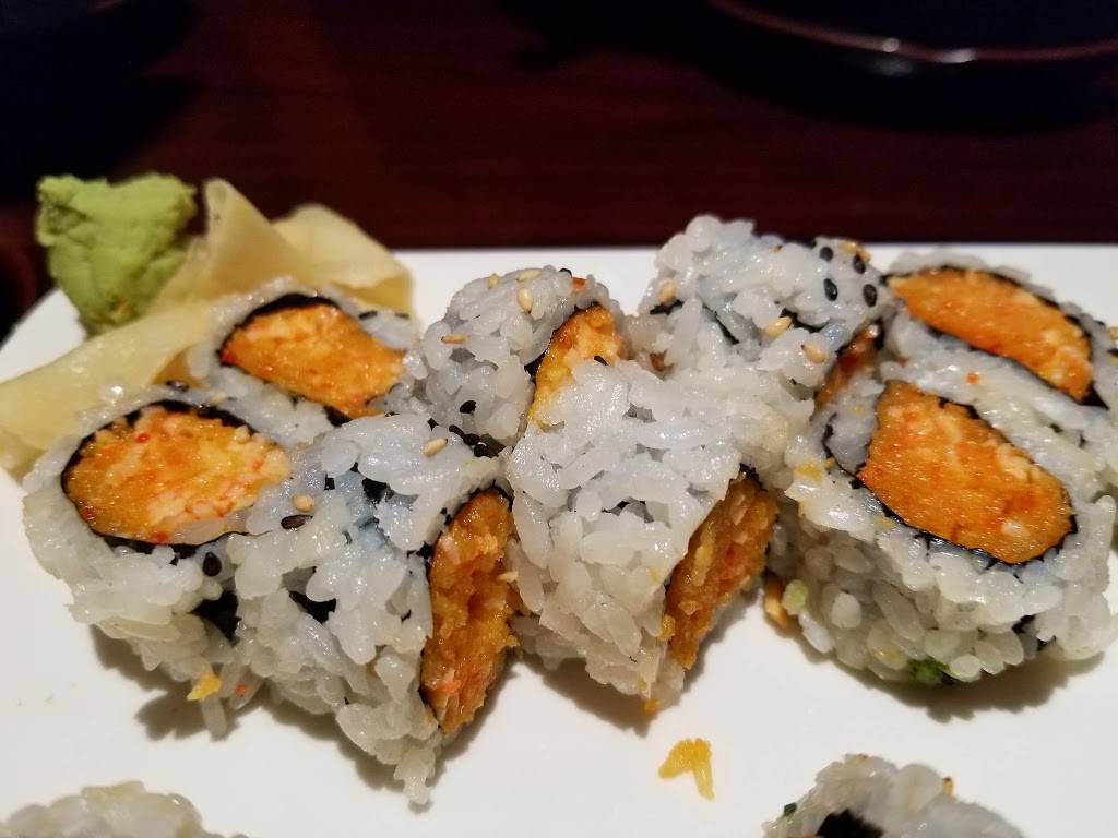 Sushi Island | restaurant | 87-18 Queens Blvd, Elmhurst, NY 11373, USA | 7188033033 OR +1 718-803-3033