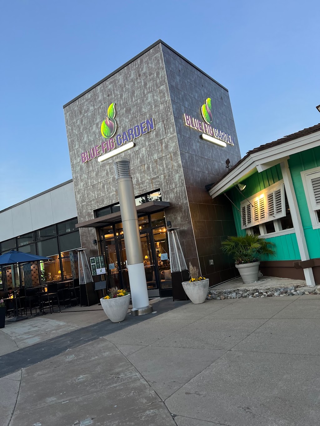 Blue Fig Garden | restaurant | 2000 NJ-38 Space 1160, Cherry Hill, NJ 08002, USA | 8563202055 OR +1 856-320-2055