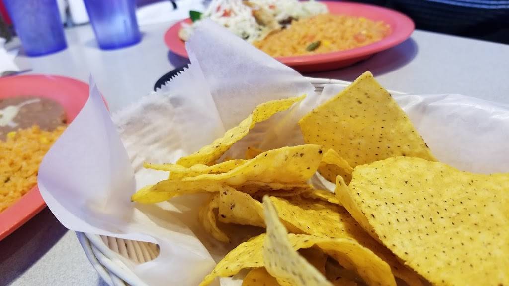 Taqueria Guadalajara | restaurant | 2971, 801 W Moreland Blvd unit c, Waukesha, WI 53188, USA | 2628753981 OR +1 262-875-3981