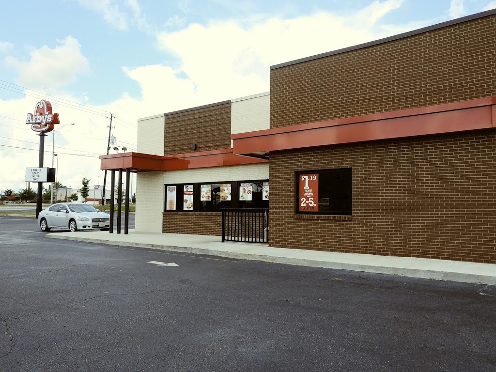 Arbys | meal takeaway | 7750 Airport Blvd, Mobile, AL 36608, USA | 2516333245 OR +1 251-633-3245