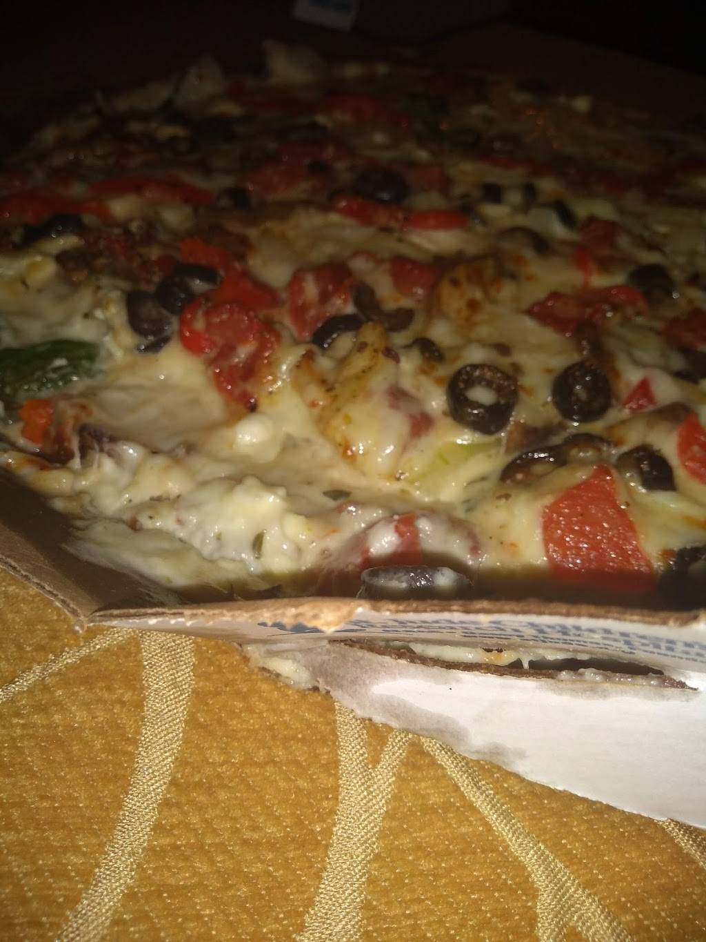 Dominos Pizza | meal delivery | 840 Warrenton Rd Ste 102, Fredericksburg, VA 22406, USA | 5403741515 OR +1 540-374-1515