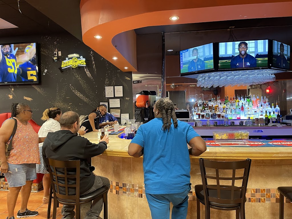 Blitz Lounge Restaurant and Bar | restaurant | 4515 Matlock Rd, Arlington, TX 76018, USA | 6823235323 OR +1 682-323-5323