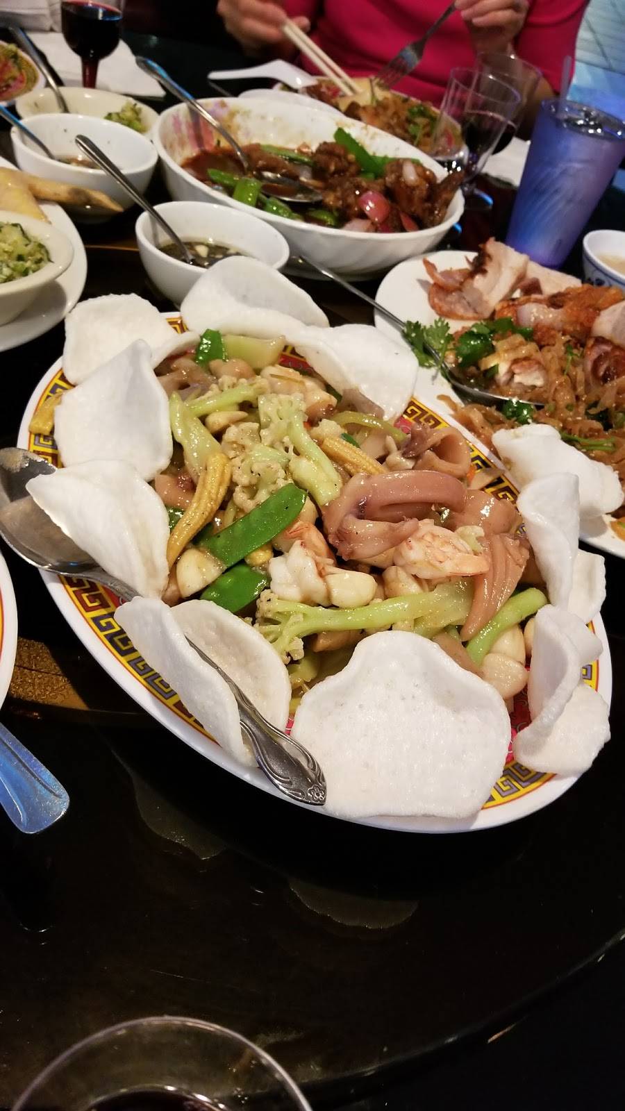 Kowloon | Chinese Seafood Restaurant | restaurant | 100 W Pioneer Pkwy #146, Arlington, TX 76010, USA | 8172755335 OR +1 817-275-5335