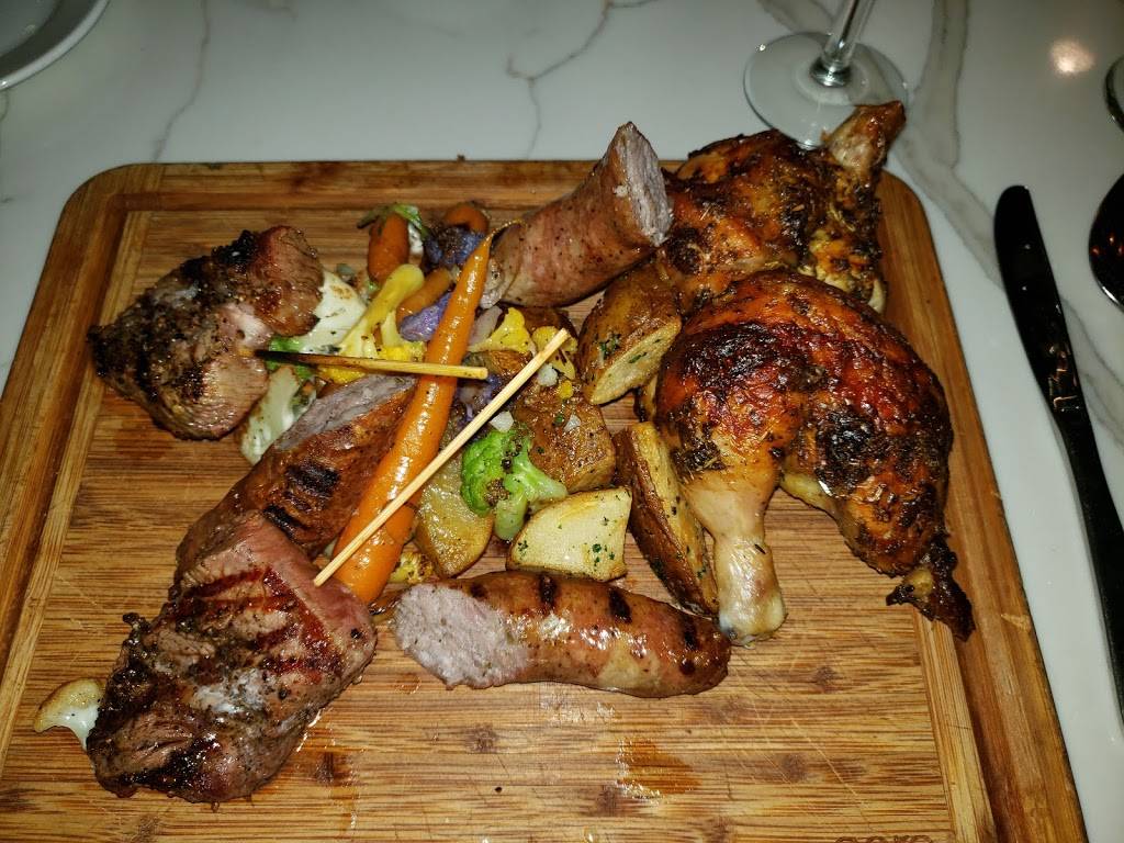 RoVino Rotisserie + Wine | restaurant | 2034 Kettner Blvd, San Diego, CA 92101, USA | 6192699341 OR +1 619-269-9341