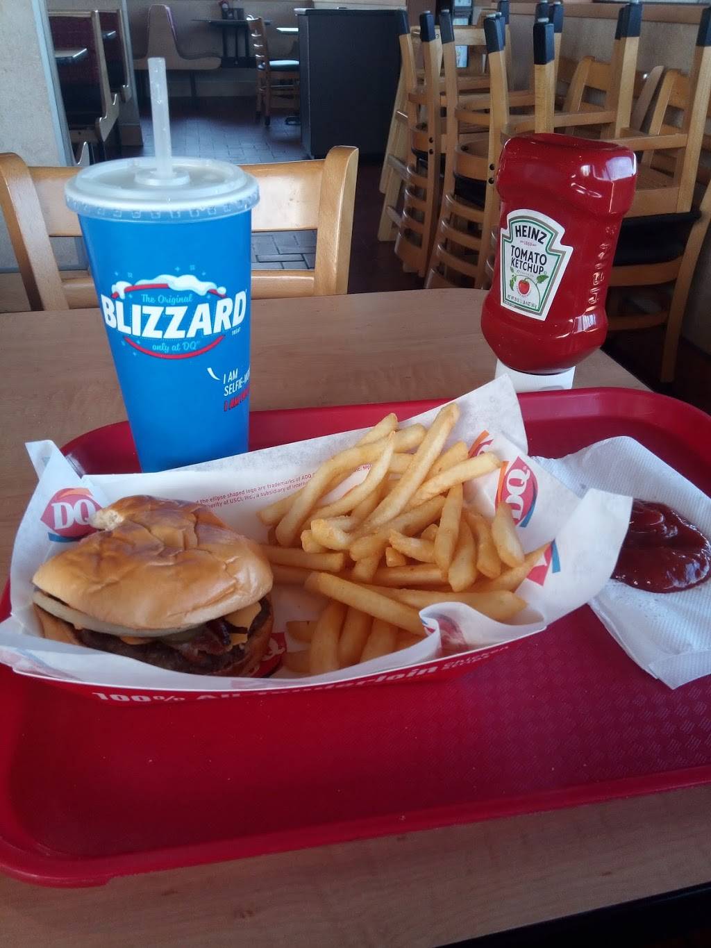 Dairy Queen Grill & Chill | restaurant | 230 128th St SW, Everett, WA 98204, USA | 4253553447 OR +1 425-355-3447