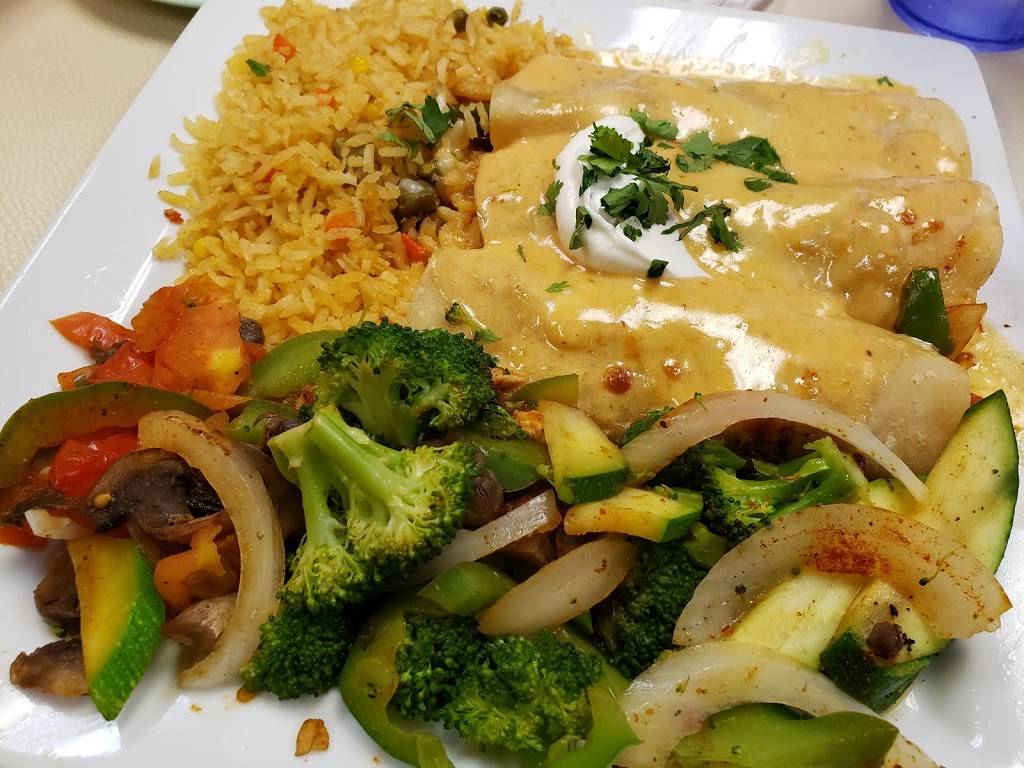 Lunazul Mexican Grille | restaurant | 10871 County Line Rd, Madison, AL 35758, USA | 2563252281 OR +1 256-325-2281