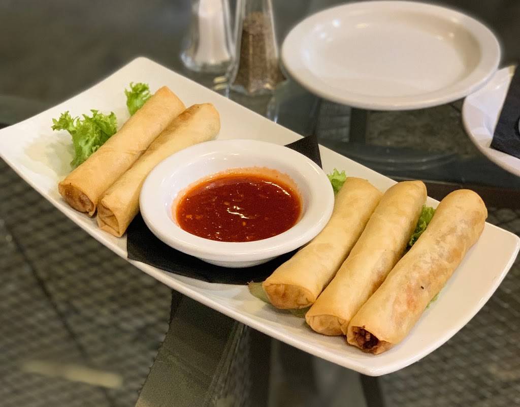 Elvies Bistro | restaurant | 105 E Center St ste b, Centralia, WA 98531, USA | 3607363926 OR +1 360-736-3926