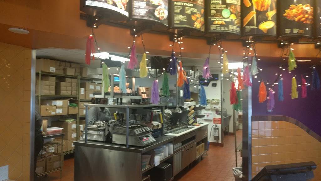 Taco Bell | meal takeaway | 16020 Mapledale Blvd, Tampa, FL 33624, USA | 8139603702 OR +1 813-960-3702