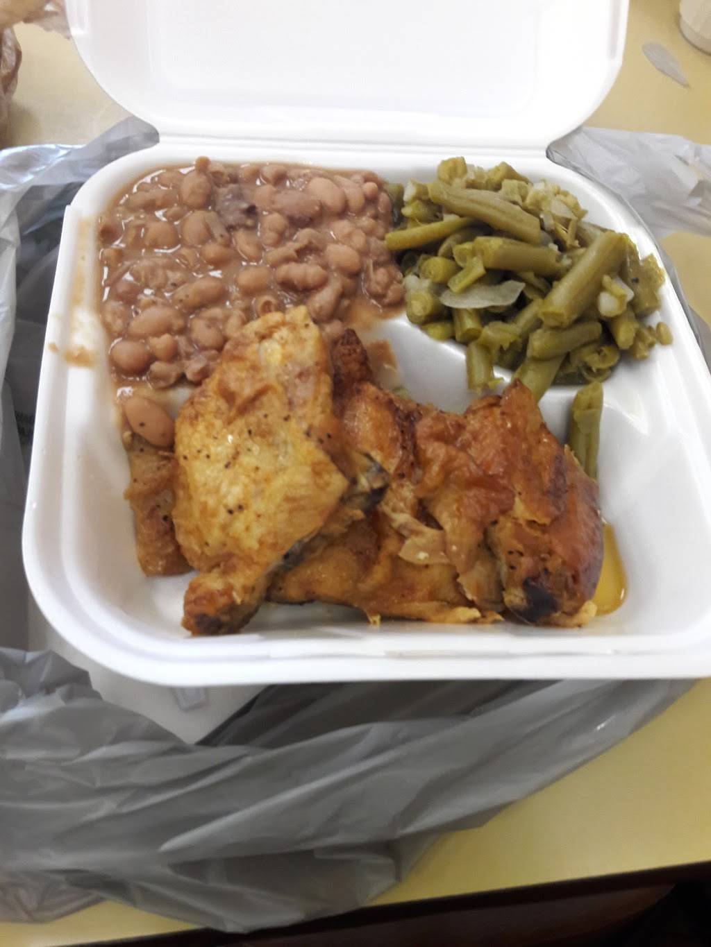Simply Southern Soul Food | restaurant | 2810 E 38th St, Indianapolis, IN 46218, USA | 3175420203 OR +1 317-542-0203