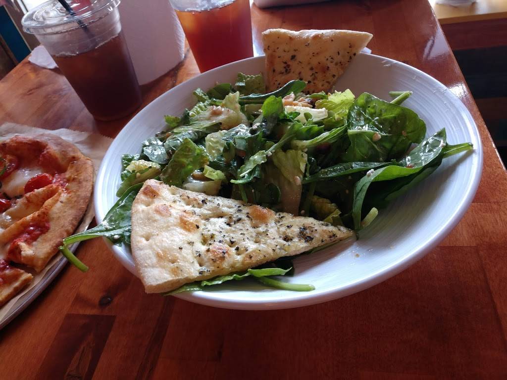 CRAVE Pasta - Pizza - Pub | restaurant | 148 W Main St, Gaylord, MI 49735, USA | 9897484848 OR +1 989-748-4848