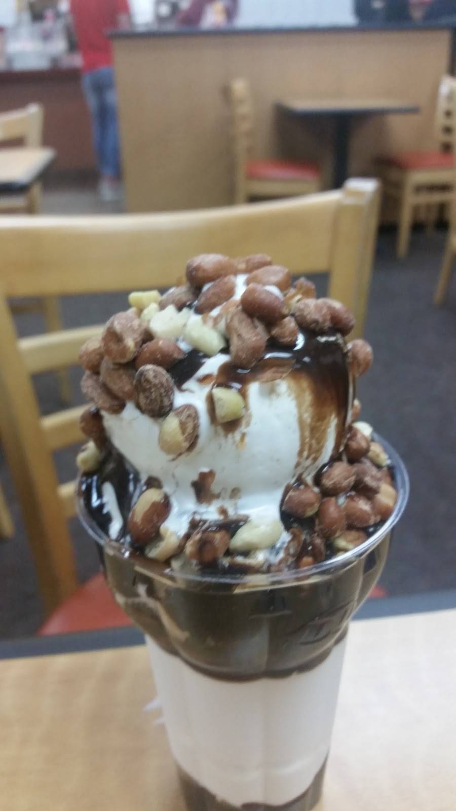 Dairy Queen | restaurant | 10507 NE Fourth Plain Blvd, Vancouver, WA 98662, USA | 3602567302 OR +1 360-256-7302