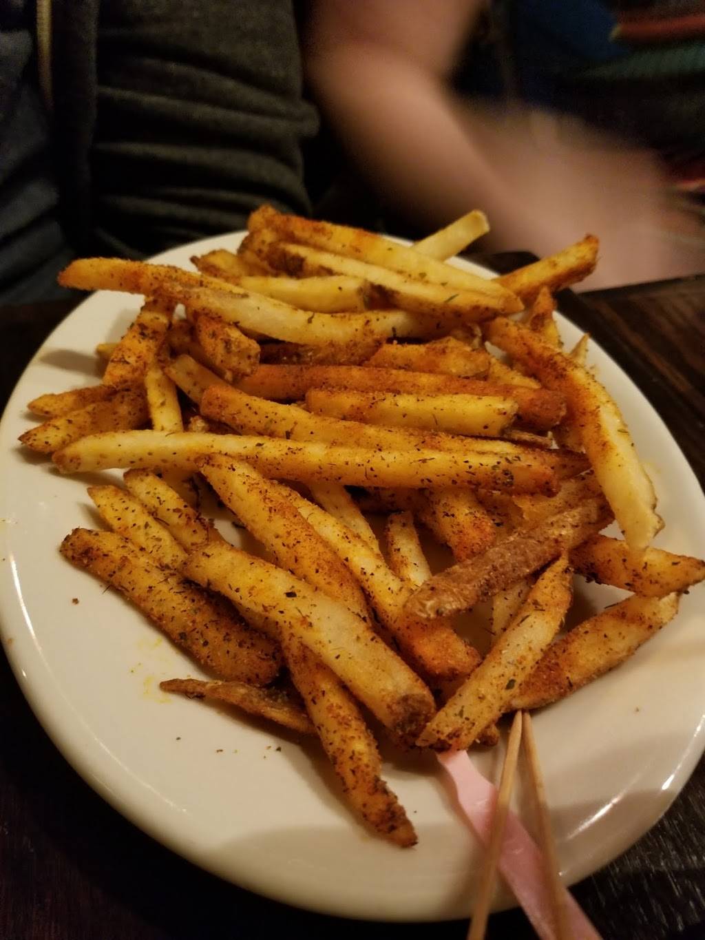 Red Coat Tavern | restaurant | 6745 Orchard Lake Rd, West Bloomfield Township, MI 48322, USA | 2488650500 OR +1 248-865-0500