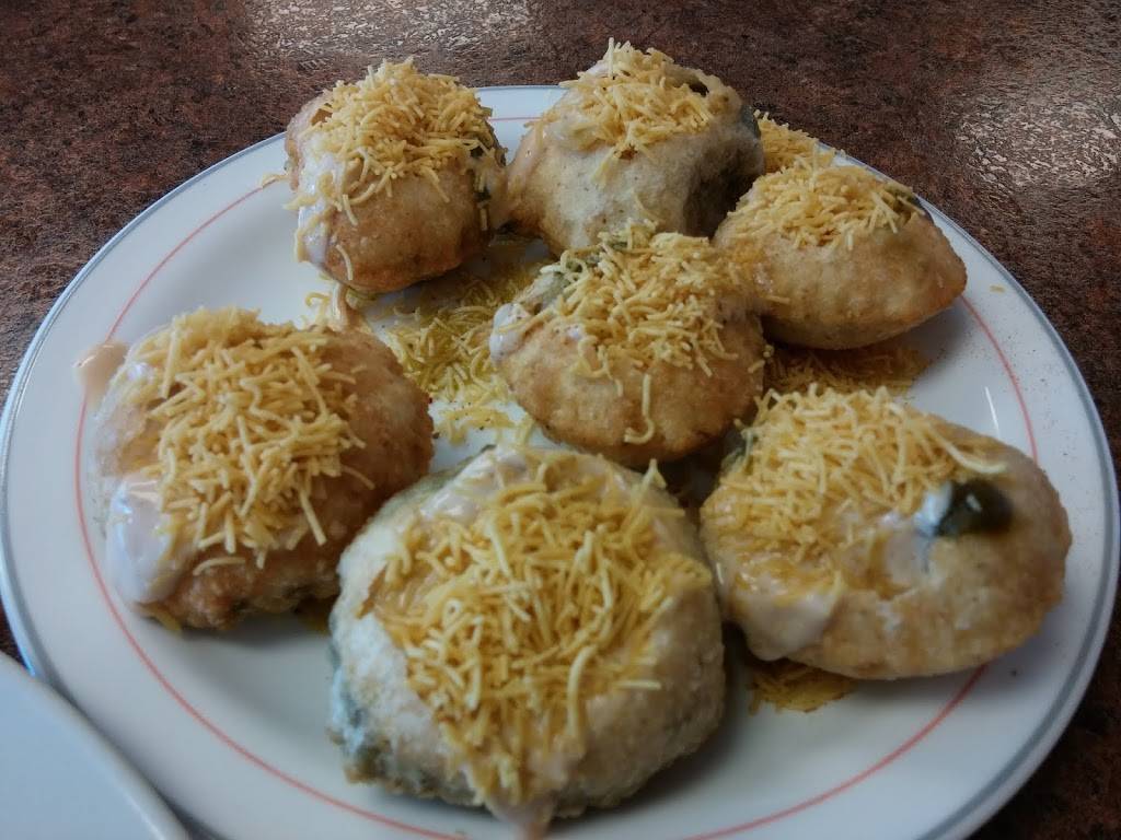 Hutkay Fusion | restaurant | 3022 Packard St, Ann Arbor, MI 48108, USA | 7347868312 OR +1 734-786-8312