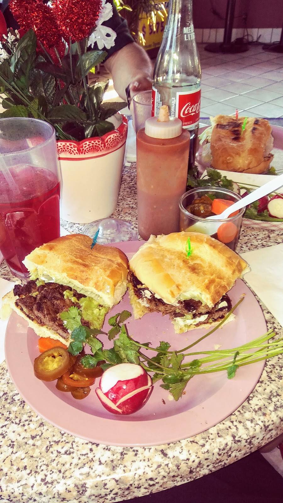 Super Tortas | restaurant | 7951 Vineland Ave, Sun Valley, CA 91352, USA | 8187652496 OR +1 818-765-2496