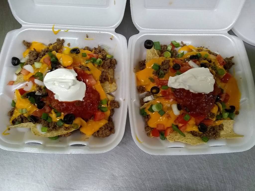 Russells Triangle Cafe | restaurant | 19911 MO-21, Caledonia, MO 63631, USA | 5737791239 OR +1 573-779-1239