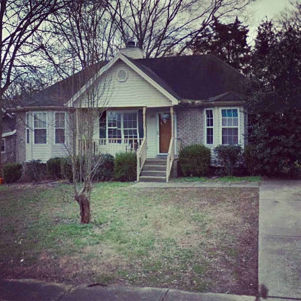 PhiNeishas | restaurant | 1245 Pierce Rd, Madison, TN 37115, USA | 6156742218 OR +1 615-674-2218