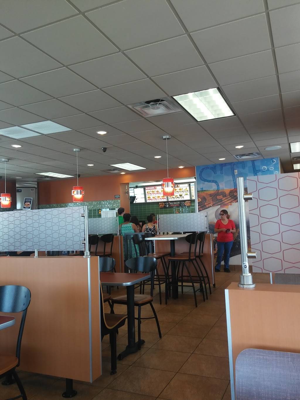 Jack in the Box | restaurant | 27256 CA-74, Menifee, CA 92585, USA | 9514380800 OR +1 951-438-0800