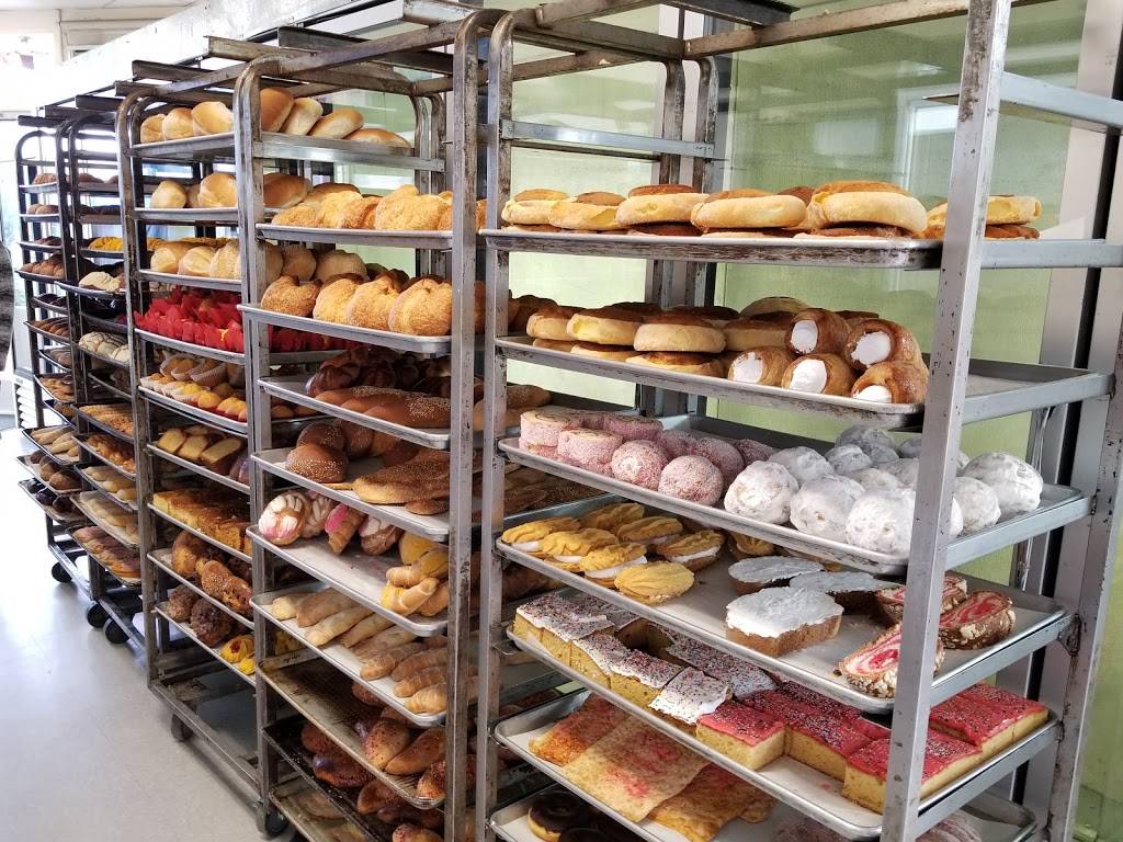 Zimatlan Bakery & Deli | bakery | 1291 Fremont Blvd, Seaside, CA 93955, USA | 8318991540 OR +1 831-899-1540