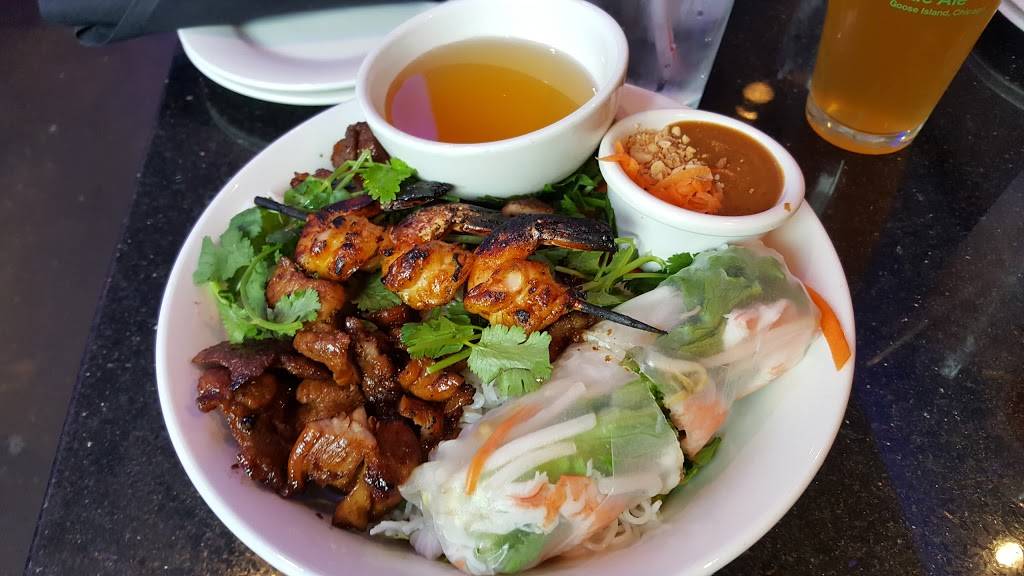 BFF Asian Grill and Bar | restaurant | 1601 E Debbie Ln, Mansfield, TX 76063, USA | 8174737233 OR +1 817-473-7233