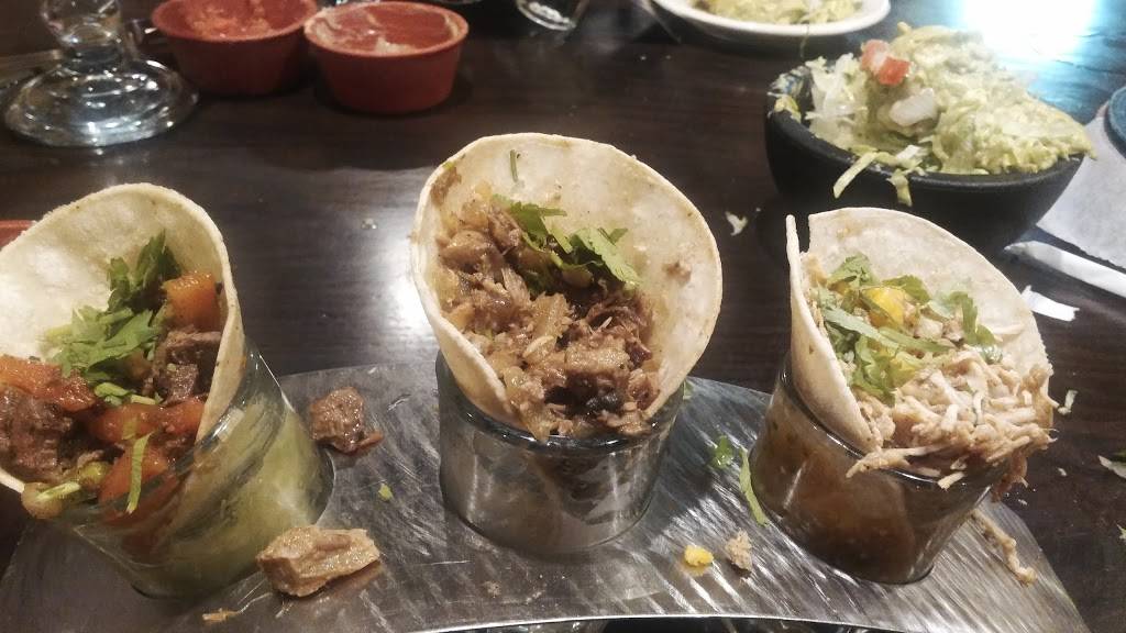 Poblano Grill | restaurant | 13593 N May Ave, Oklahoma City, OK 73120, USA | 4057558111 OR +1 405-755-8111