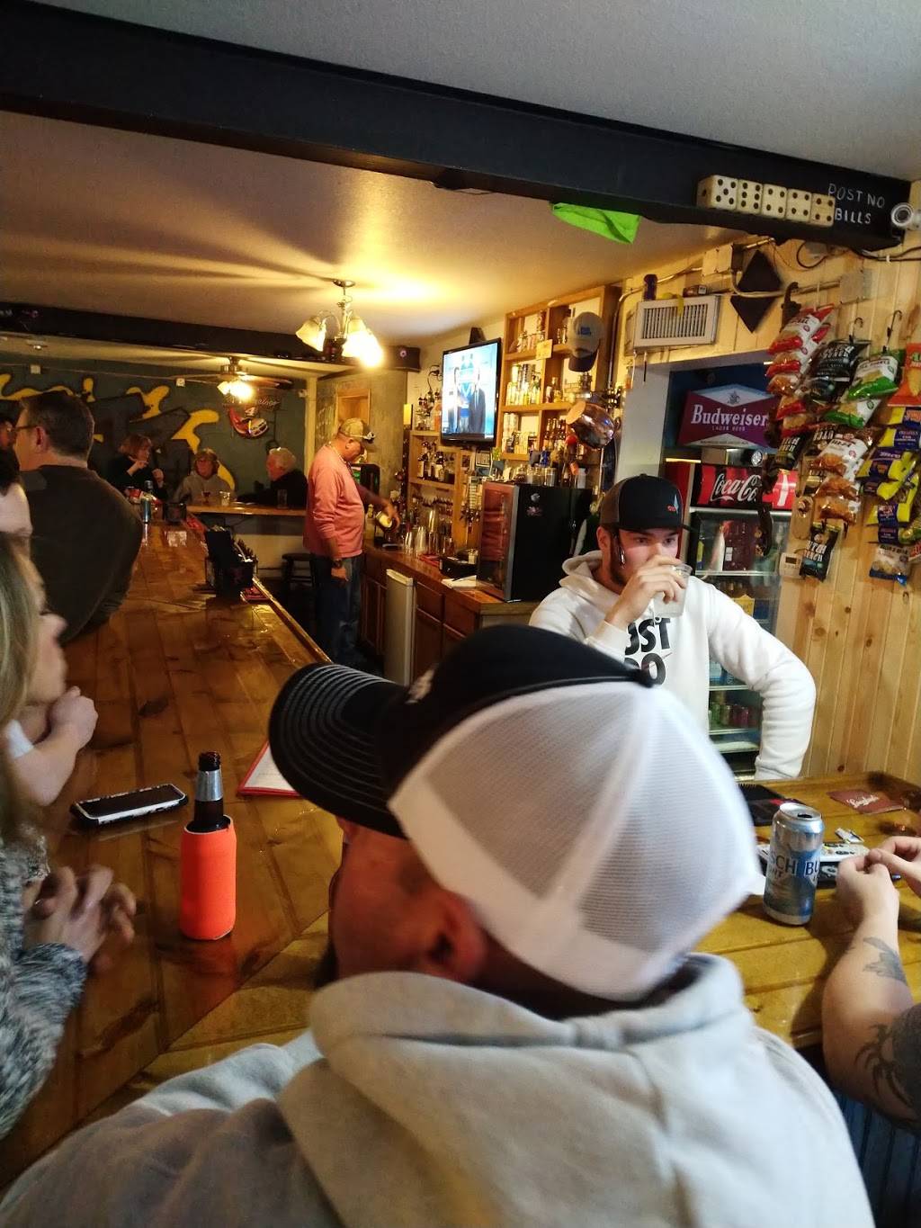 Outskirtz Bar | night club | 8384 40th Ave, Cumming, IA 50061, USA | 5152105502 OR +1 515-210-5502