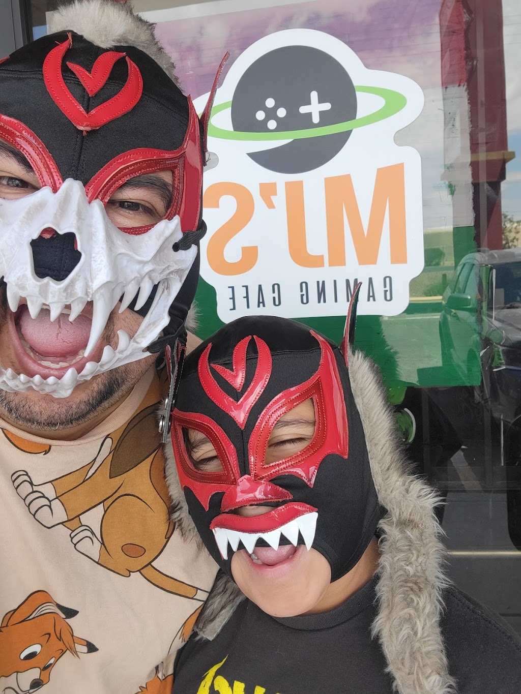 MJs Gaming Cafe | restaurant | 10280 Montana Ave suite e, El Paso, TX 79925, USA | 9152188777 OR +1 915-218-8777