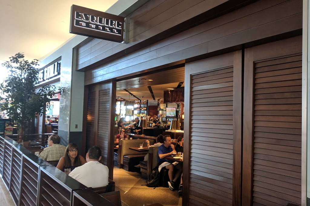 Esquire Grill | restaurant | 1213 K St, Sacramento, CA 95814, USA | 9164488900 OR +1 916-448-8900