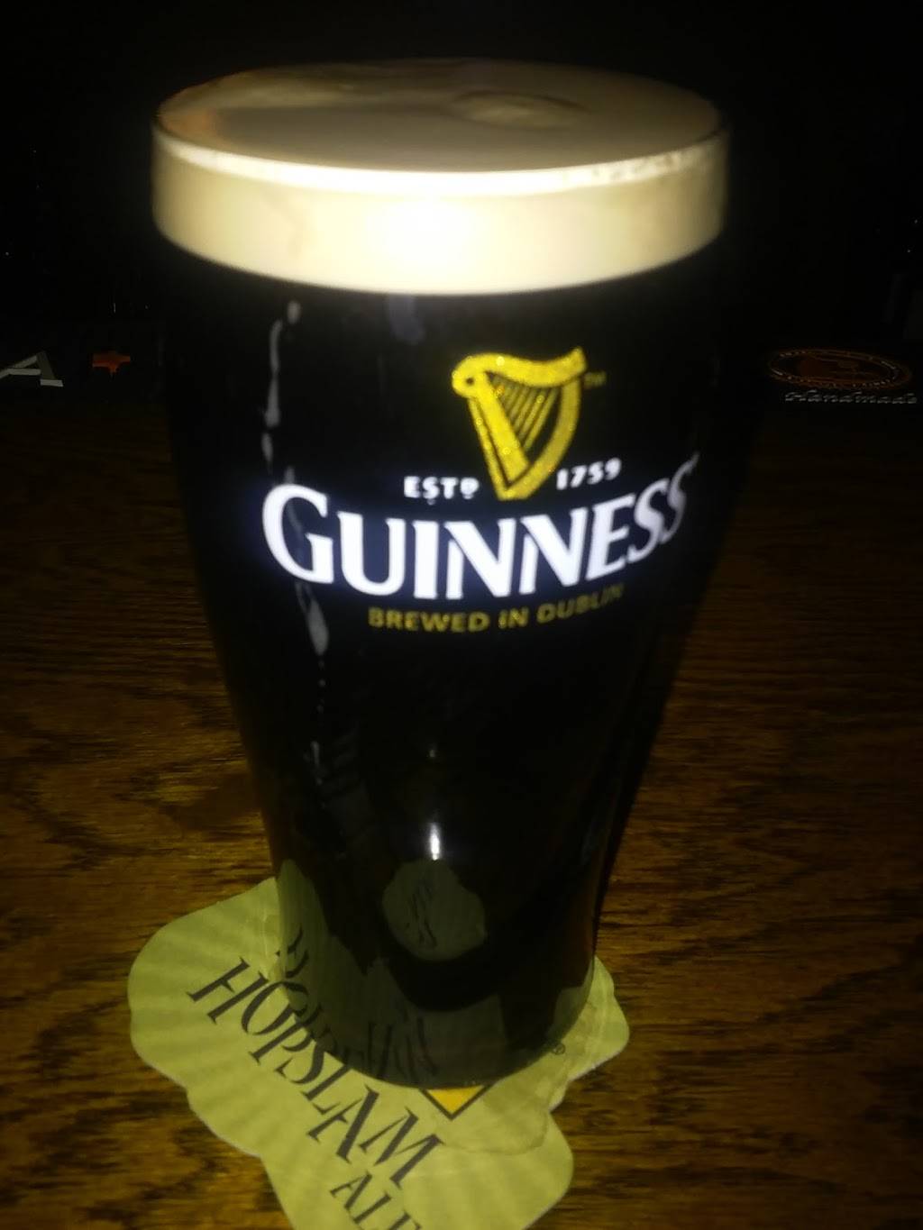 Old School Tavern and Grill | restaurant | 201 DesPlaines, Forest Park, IL 60130, USA | 7087713663 OR +1 708-771-3663