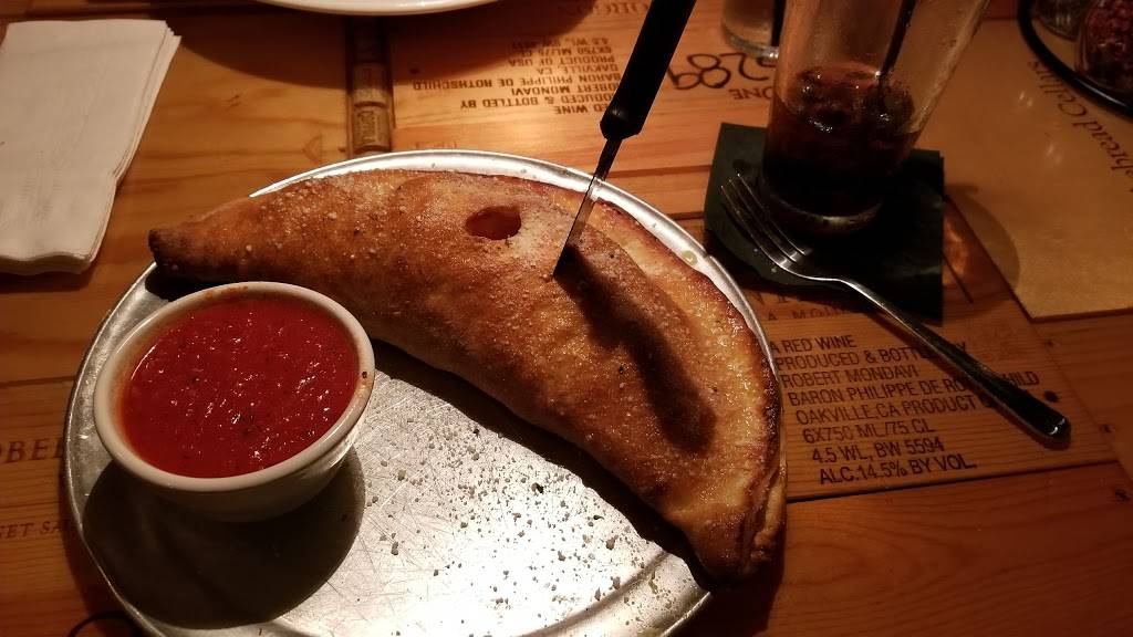 Citrolas Italian Restaurant on McGregor | meal delivery | 16740 McGregor Blvd, Fort Myers, FL 33908, USA | 2393346336 OR +1 239-334-6336