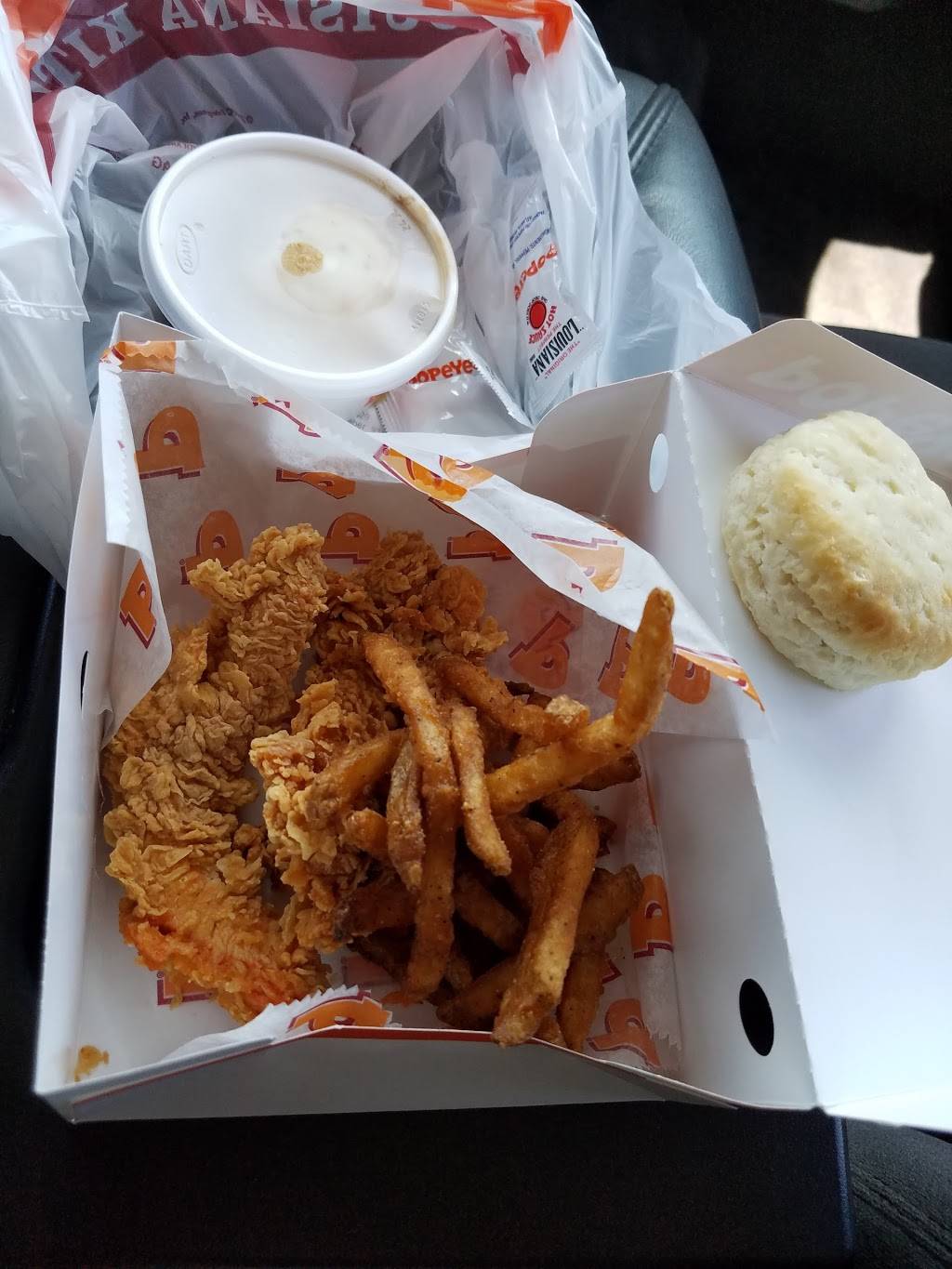 Popeyes Louisiana Kitchen | restaurant | 1605 N Hwy 77, Waxahachie, TX 75165, USA | 9729371860 OR +1 972-937-1860
