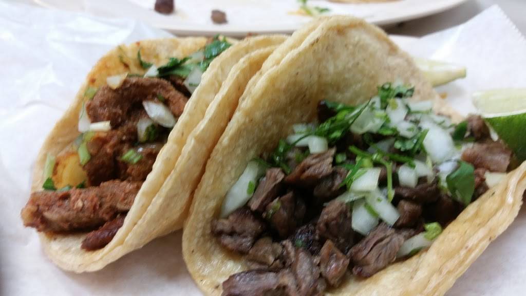 Taqueria Aguascalientes | restaurant | 2106 S Cicero Ave, Cicero, IL 60804, USA | 7086568933 OR +1 708-656-8933