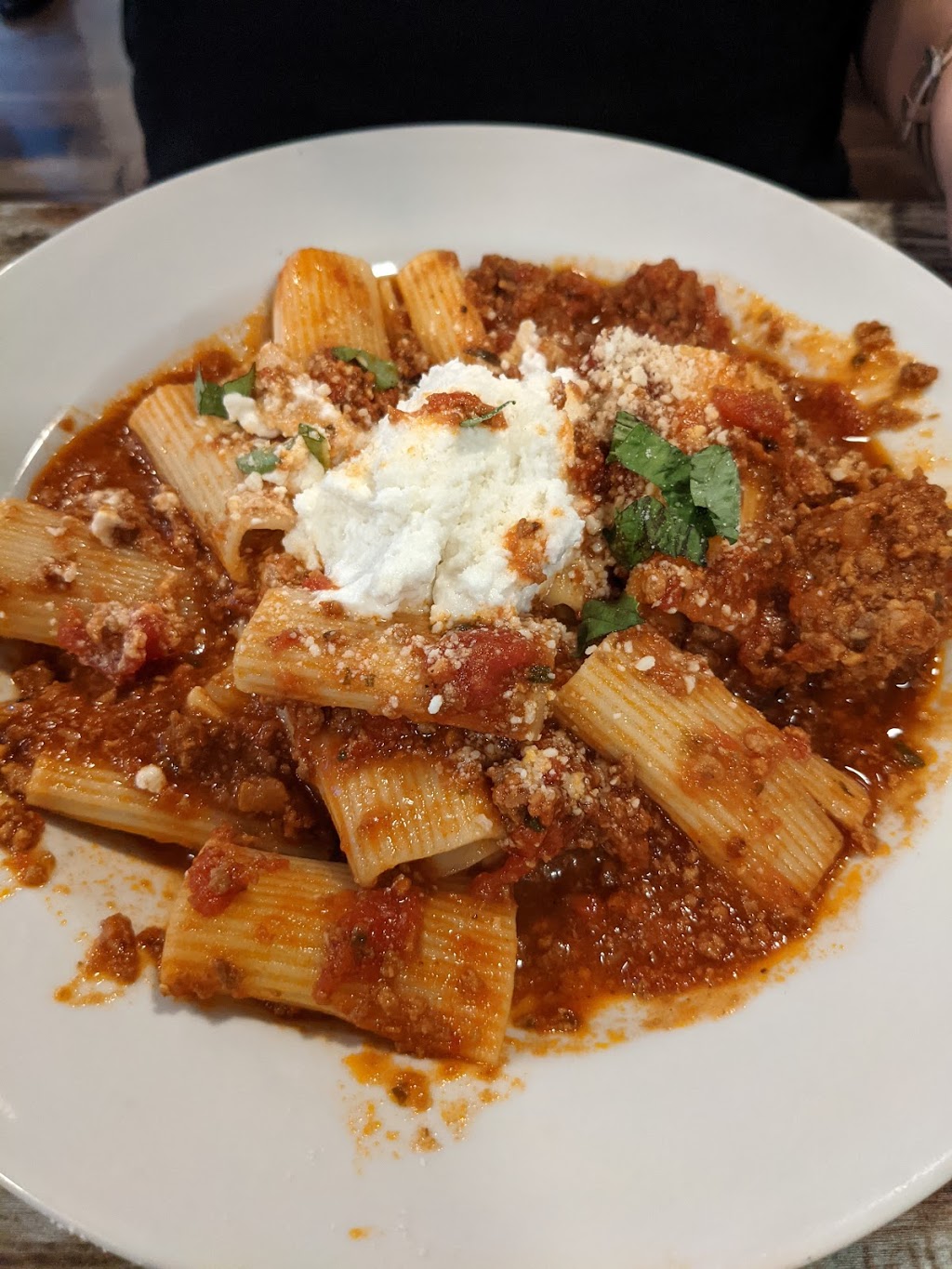 Gigis Restaurant | restaurant | 1950 NJ-35, Ortley Beach, NJ 08751, USA | 7322506024 OR +1 732-250-6024