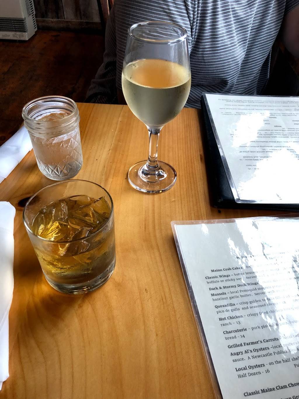 Coveside | restaurant | 105 Coveside Rd, South Bristol, ME 04568, USA | 2076448282 OR +1 207-644-8282