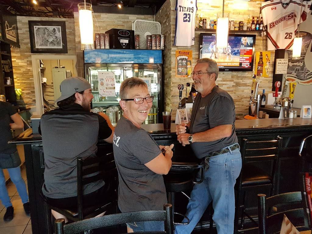 StrykerZ Kitchen and Bar | restaurant | 120 Ottawa St N, Kitchener, ON N2H 3K5, Canada | 5192084888 OR +1 519-208-4888