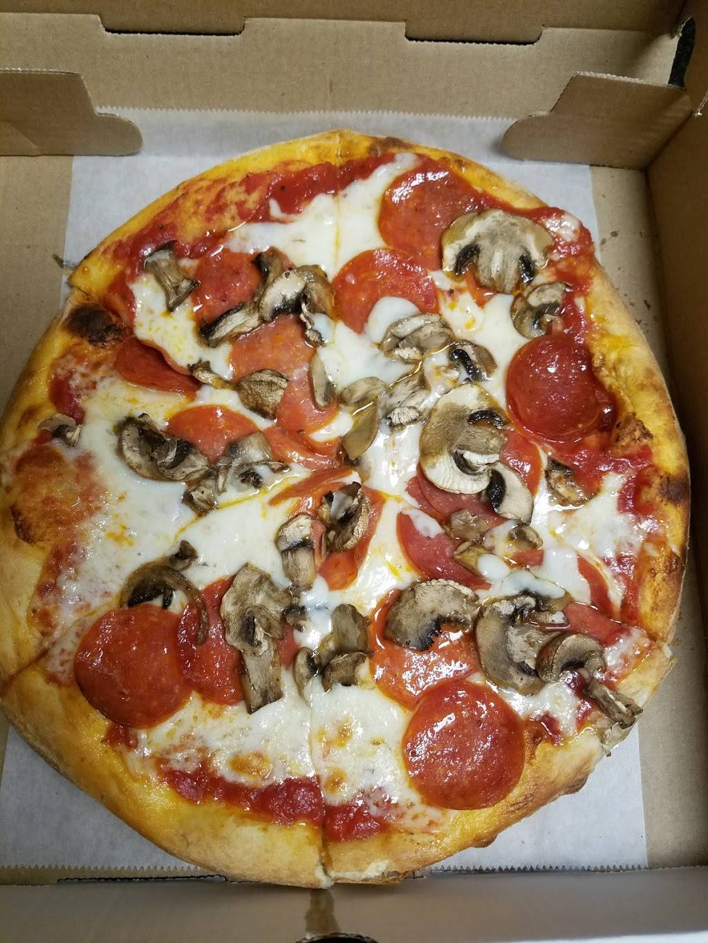 Pasquales IV Pizzeria | restaurant | 691 W Edgar Rd, Linden, NJ 07036, USA | 9088623555 OR +1 908-862-3555