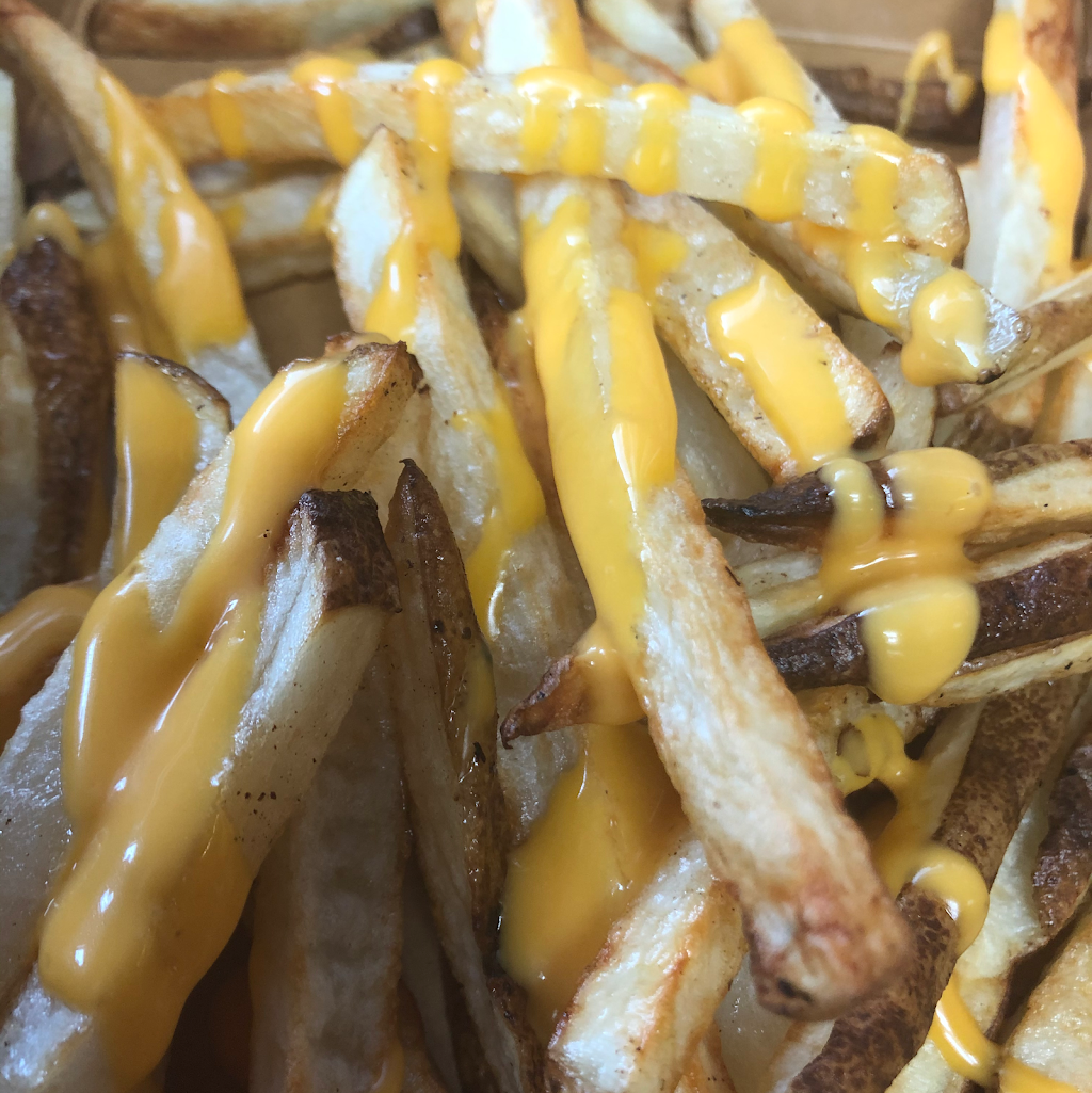 Clifford Lake Landing LLC | meal takeaway | 5102 W Stanton Rd, Stanton, MI 48888, USA | 9892831500 OR +1 989-283-1500