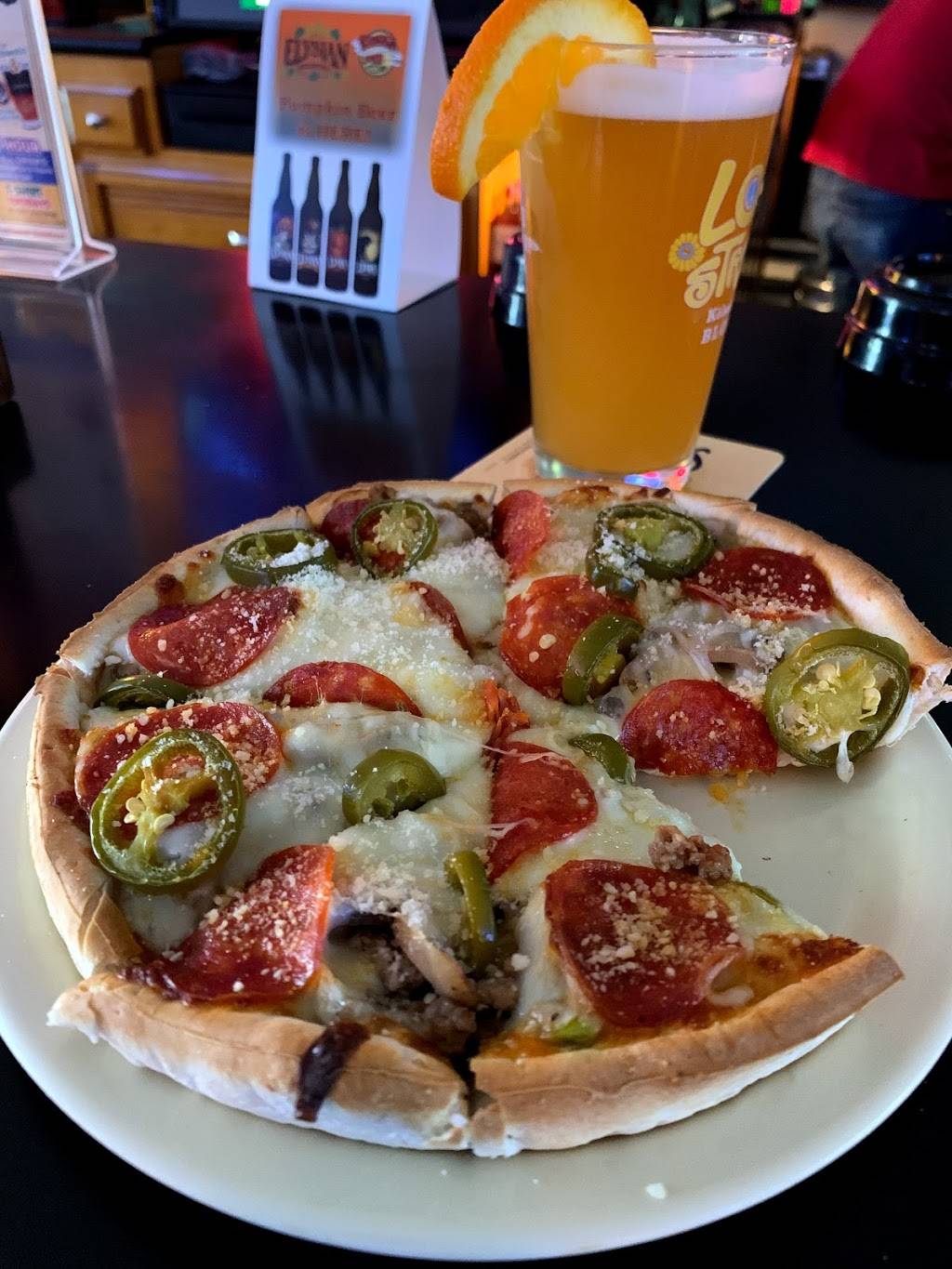 Papas Pub & Pizzeria | restaurant | 508 Garrison Ave, Fort Smith, AR 72901, USA | 4797839941 OR +1 479-783-9941