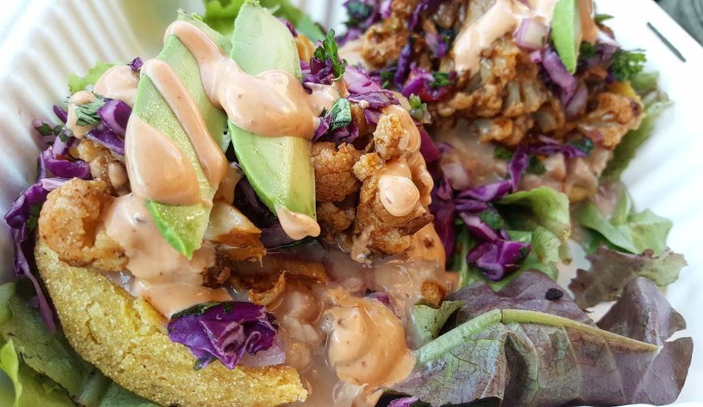 La Charrita Restaurant Mexican & Sea-Food | restaurant | 24225 Main St, Newhall, CA 91321, USA | 6612881204 OR +1 661-288-1204