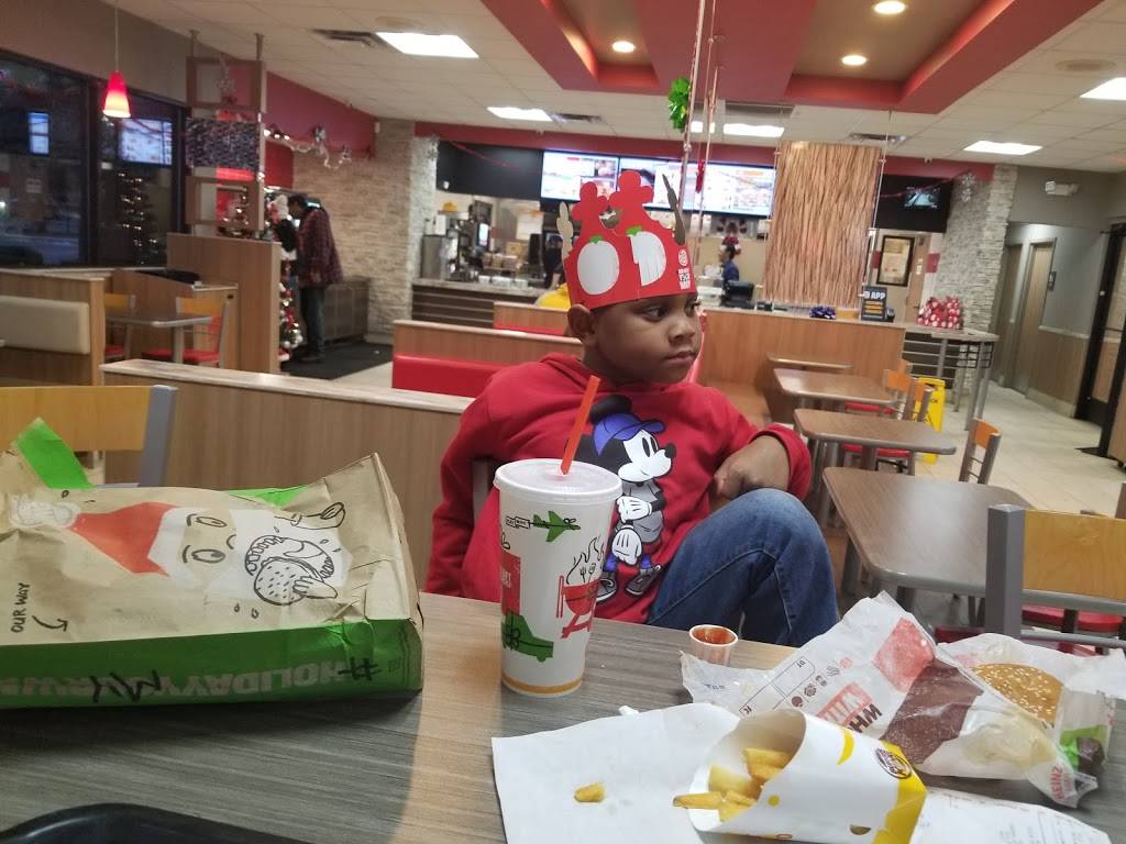 Burger King | restaurant | 14090 E Mississippi Ave, Aurora, CO 80012, USA | 3033370926 OR +1 303-337-0926