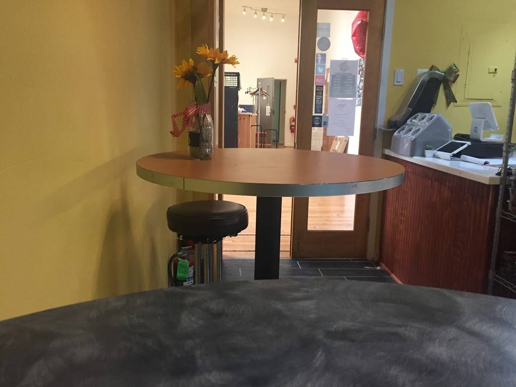 Everlasting Life | restaurant | 1231 Good Hope Rd SE, Washington, DC 20020, USA | 2028828988 OR +1 202-882-8988