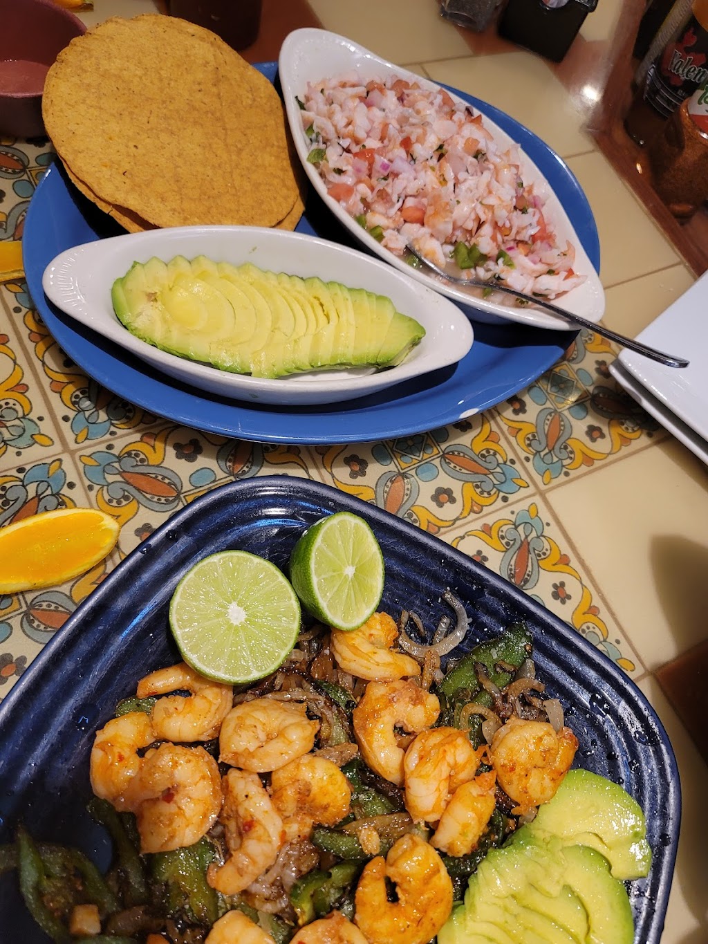 El Patio | restaurant | 310 N Washington St, Weatherford, OK 73096, USA | 5807745336 OR +1 580-774-5336