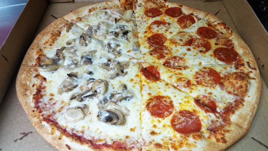 Gaetanos | meal takeaway | 709 Bristol Pike, Croydon, PA 19021, USA | 2157887100 OR +1 215-788-7100