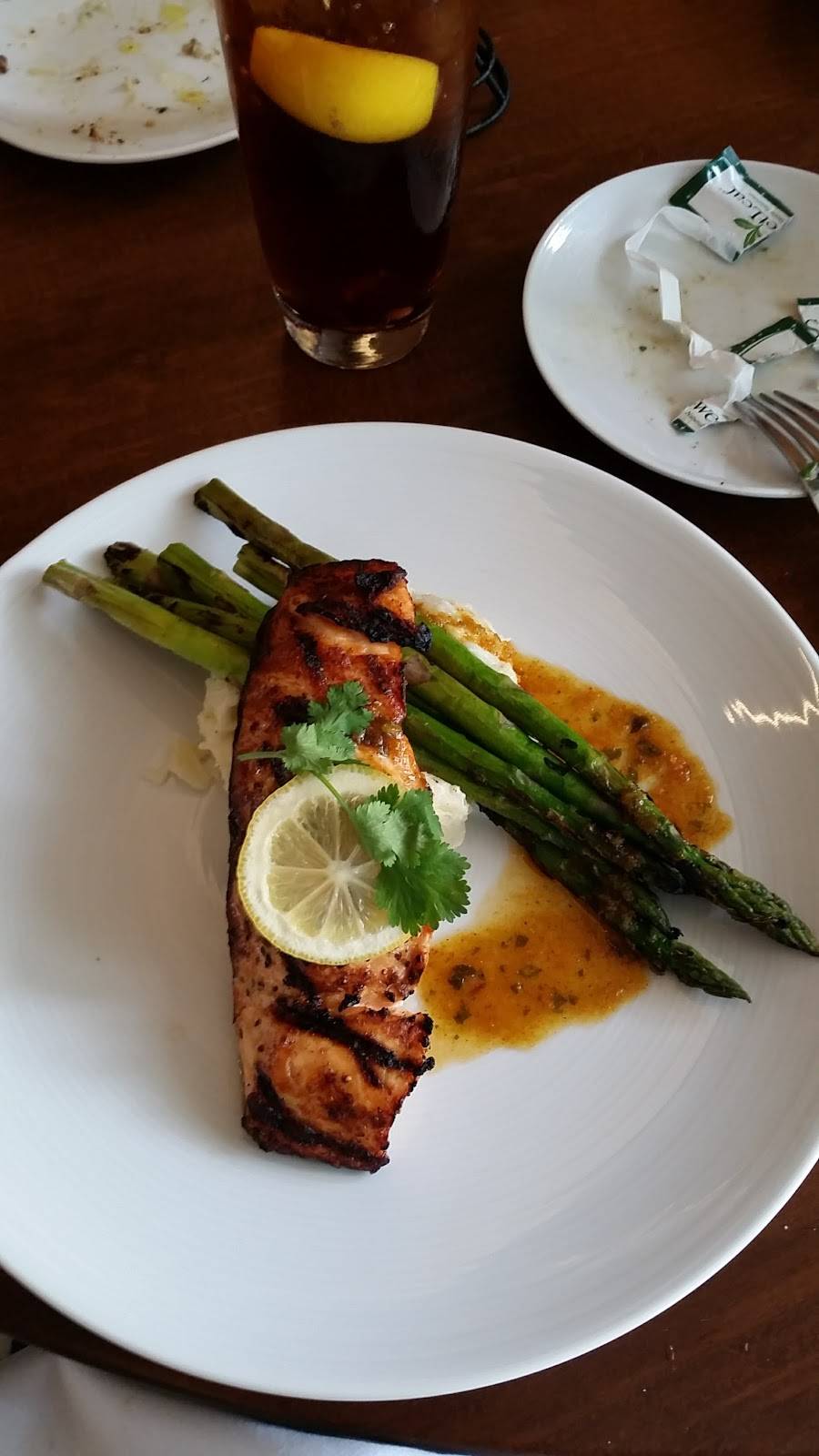 Sixty-Four North | restaurant | 2 Scholars Dr S, La Jolla, CA 92037, USA | 8588226899 OR +1 858-822-6899