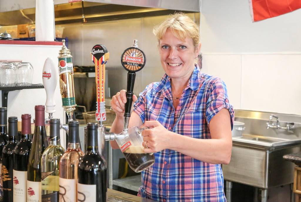 Taste of Europe | restaurant | 4125 Lake Tahoe Blvd suite H, South Lake Tahoe, CA 96150, USA | 5303066670 OR +1 530-306-6670